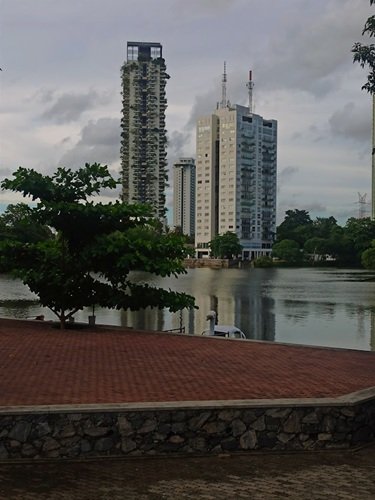 Diyatha Uyana