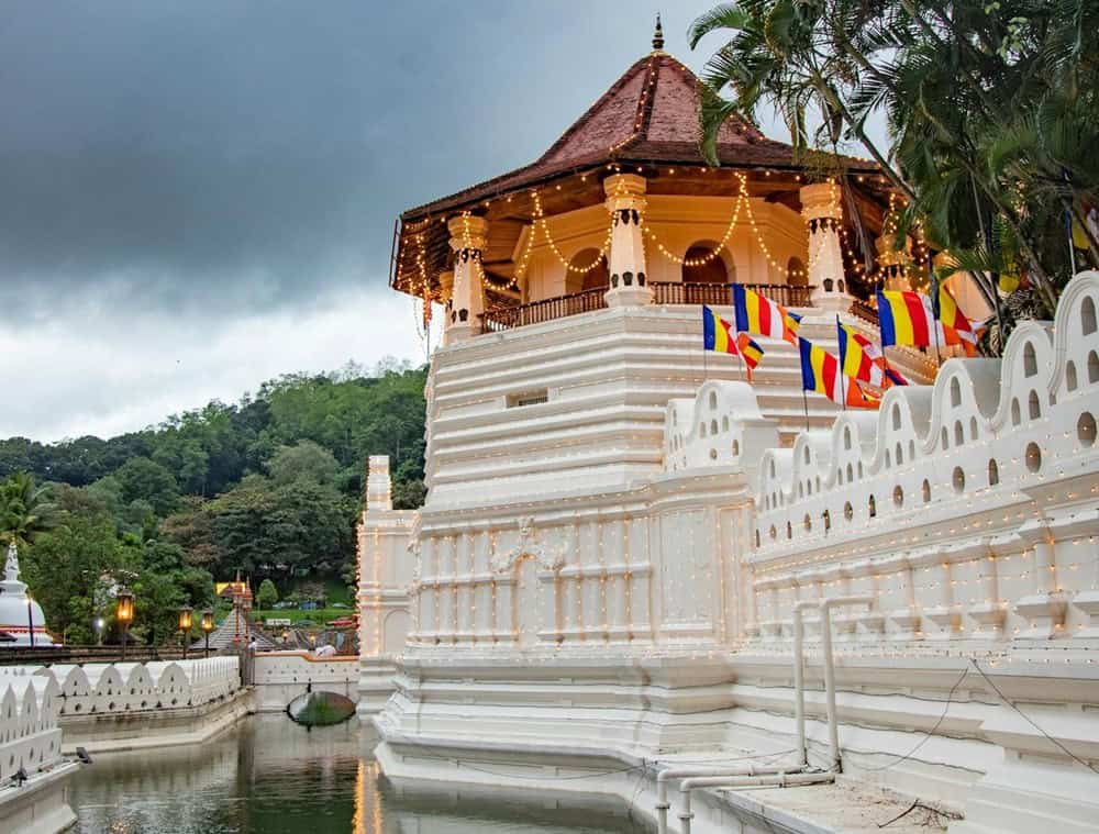 Temple of the Tooth Relic
